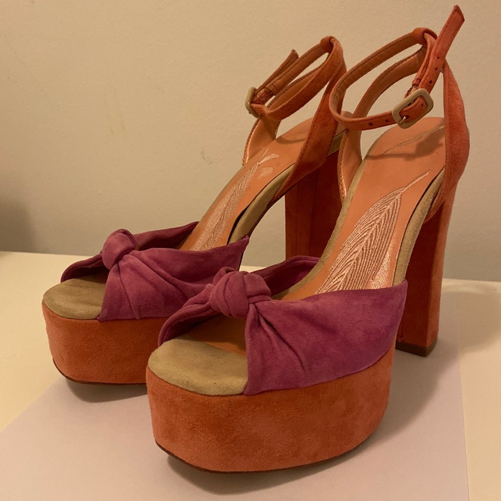 BRIAN ATWOOD Gabby block heeled platforms! Rare pink/orange colour way, Size 6